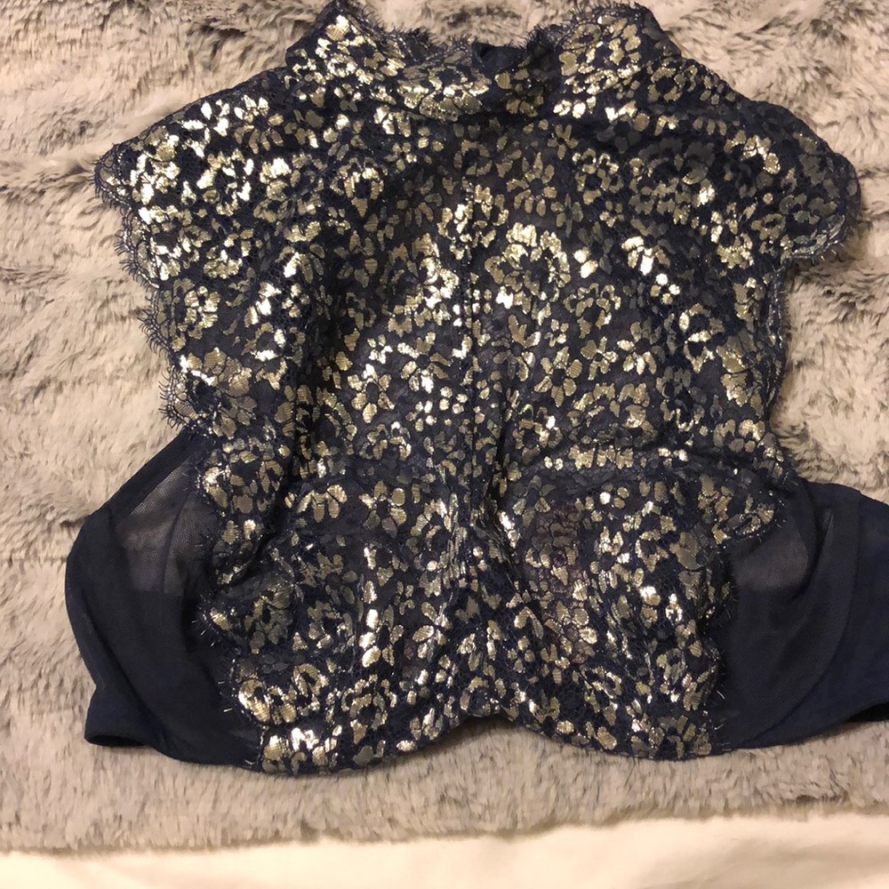 Victoria’s Secret navy lingerie bra NWT